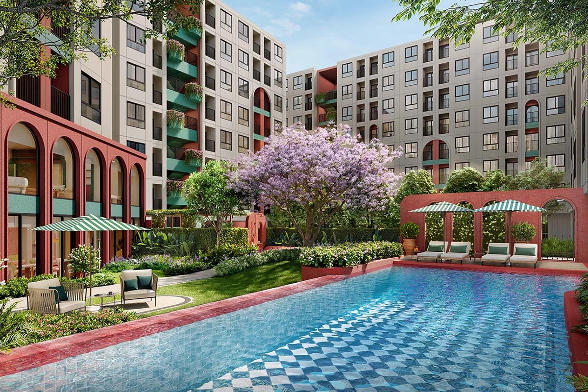 Outdoor swimming pool